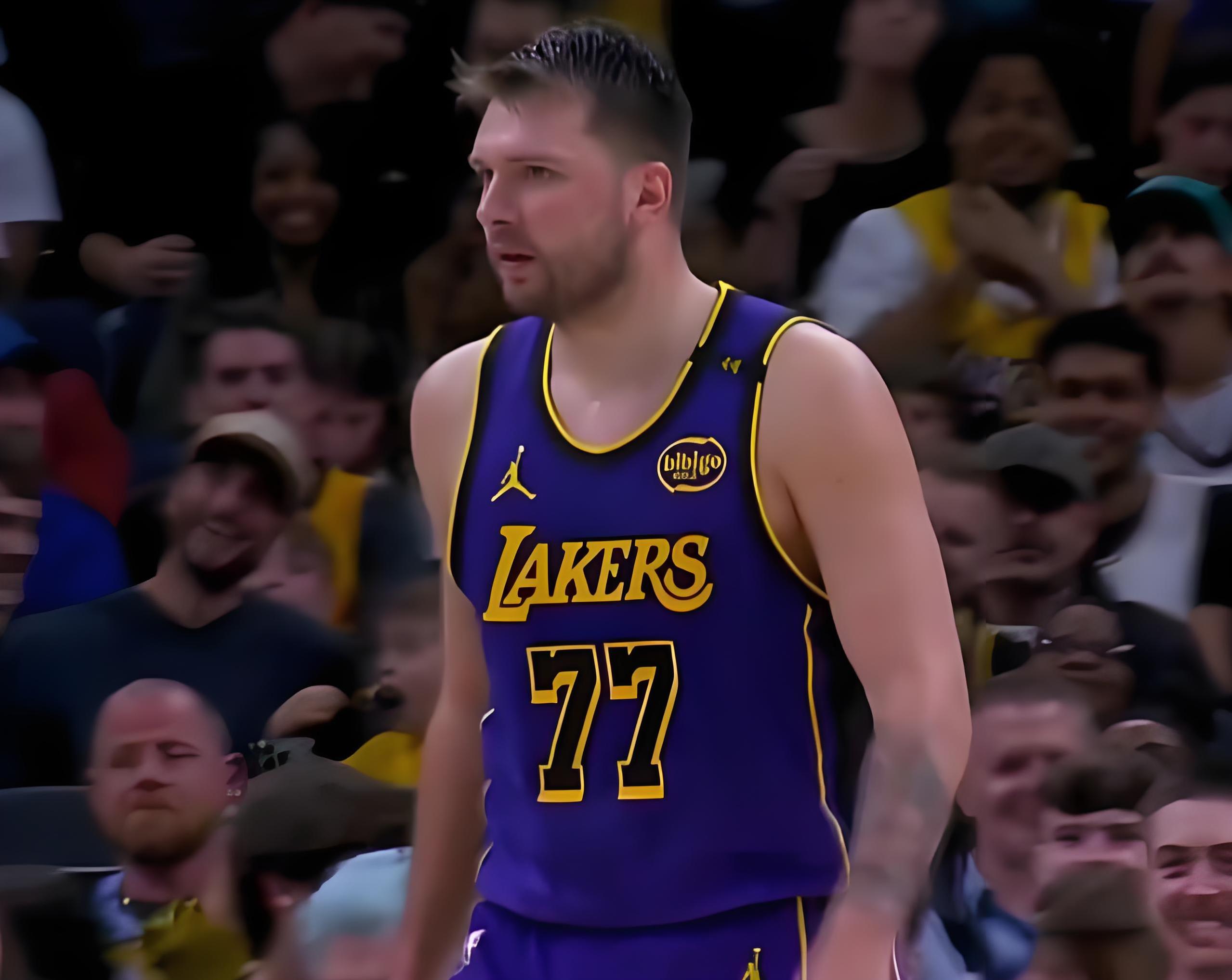 爱游戏官网-包含湖人刷新世界纪录，羽毛球队教练激动落泪！的词条